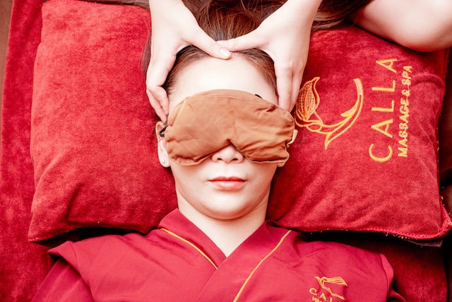 Scalp Massages and The Benefits of It: Relaxation and Hair Health